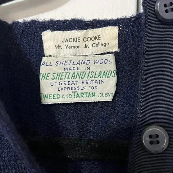 Rare VTG Shetland Wool Cardigan World Patches Navy Size Small Tweed & Tartan - Picture 5 of 9